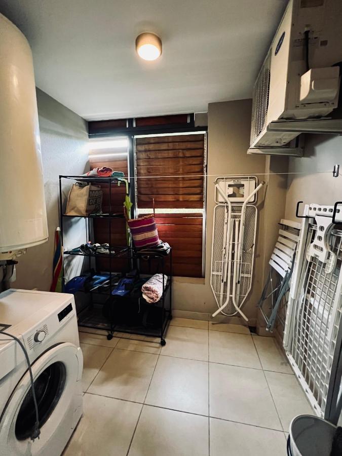 Cosy Letchis Apartment Saint Pierre Bagian luar foto